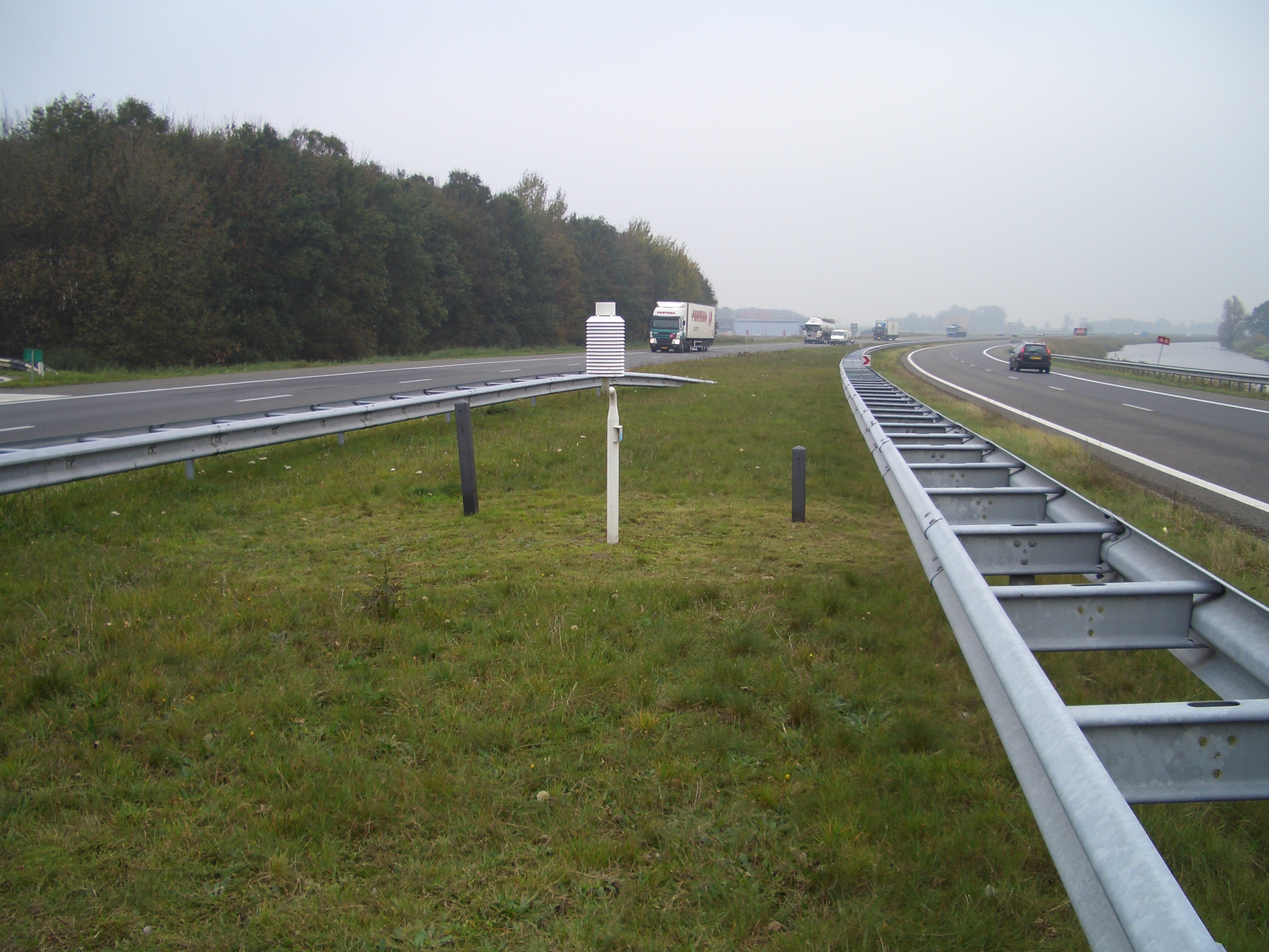 2006 Weerhut van een Gladheidsmeldstation